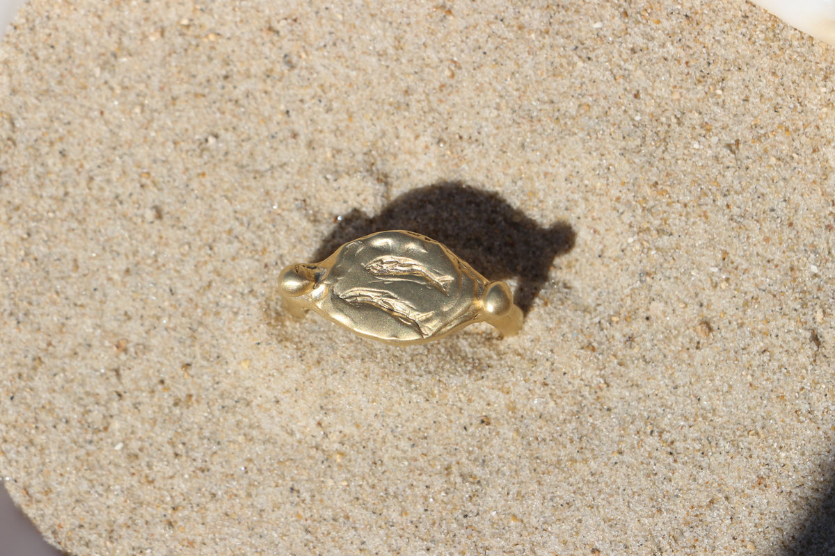Bait ring gold