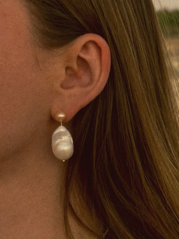 Perla earrings gold
