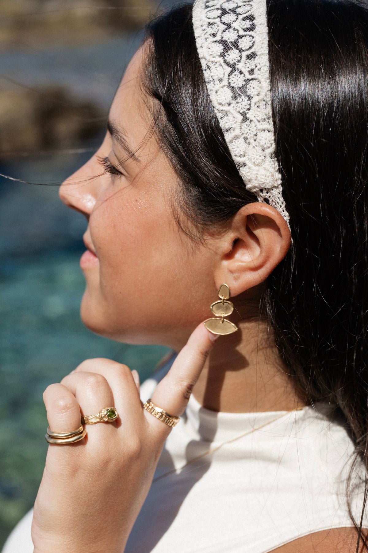 Slow dance earrings gold