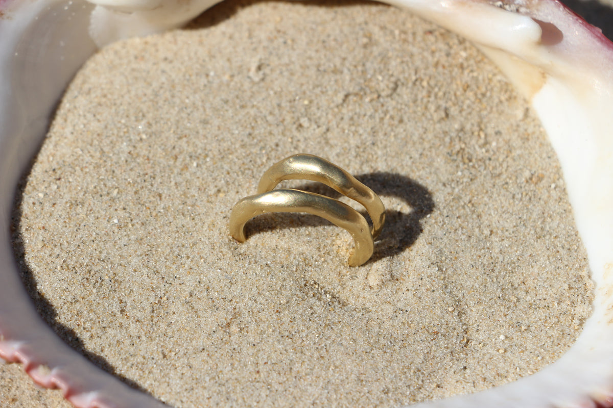 Flow ring small gold