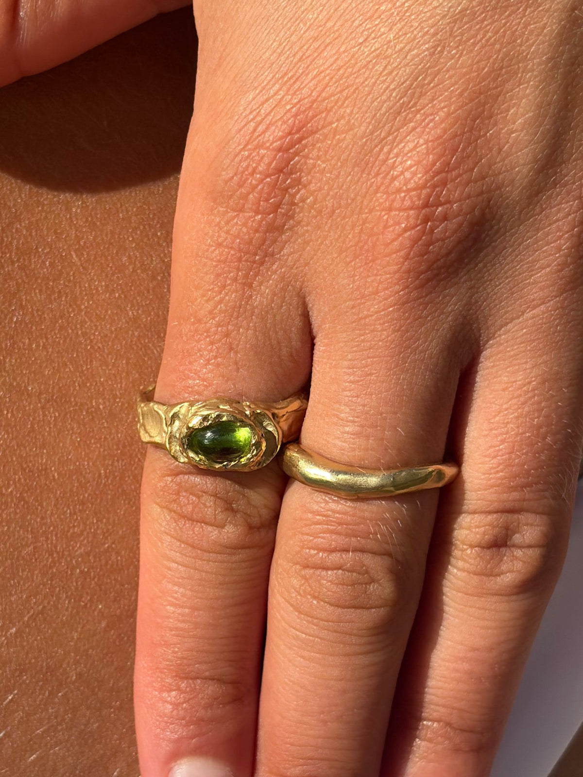 Clam ring gold