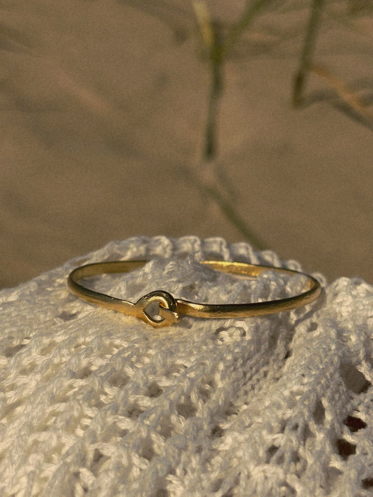 The snapper Lock Bracelet gold