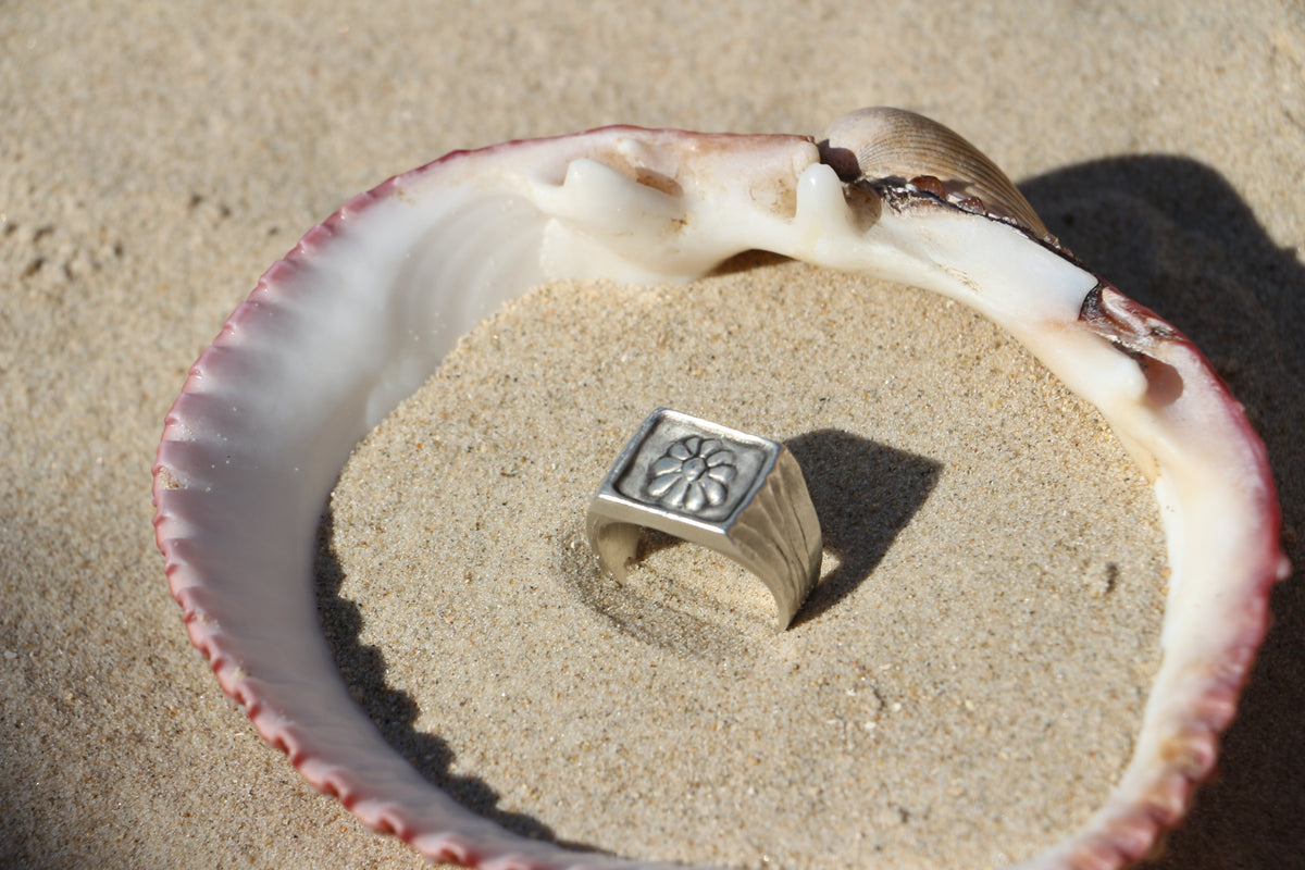 Sun child ring