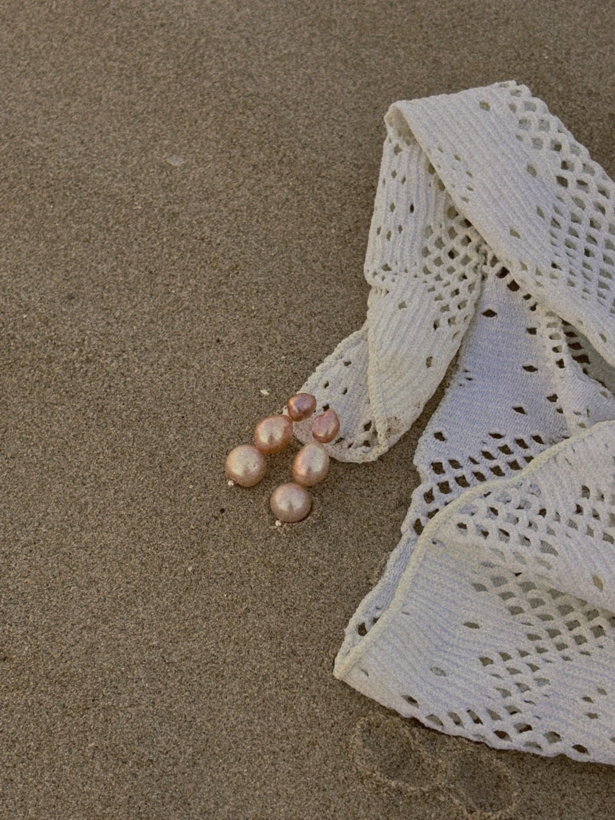 Peach Tide earrings