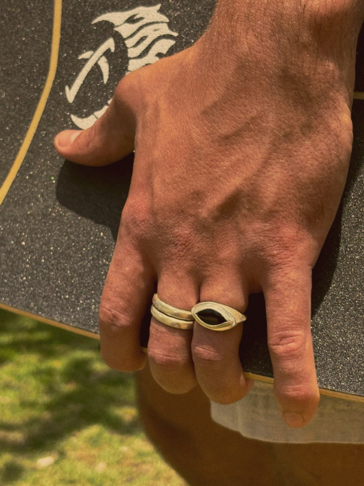 Rough cut ring