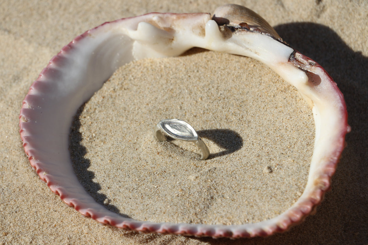 Salty ring silver