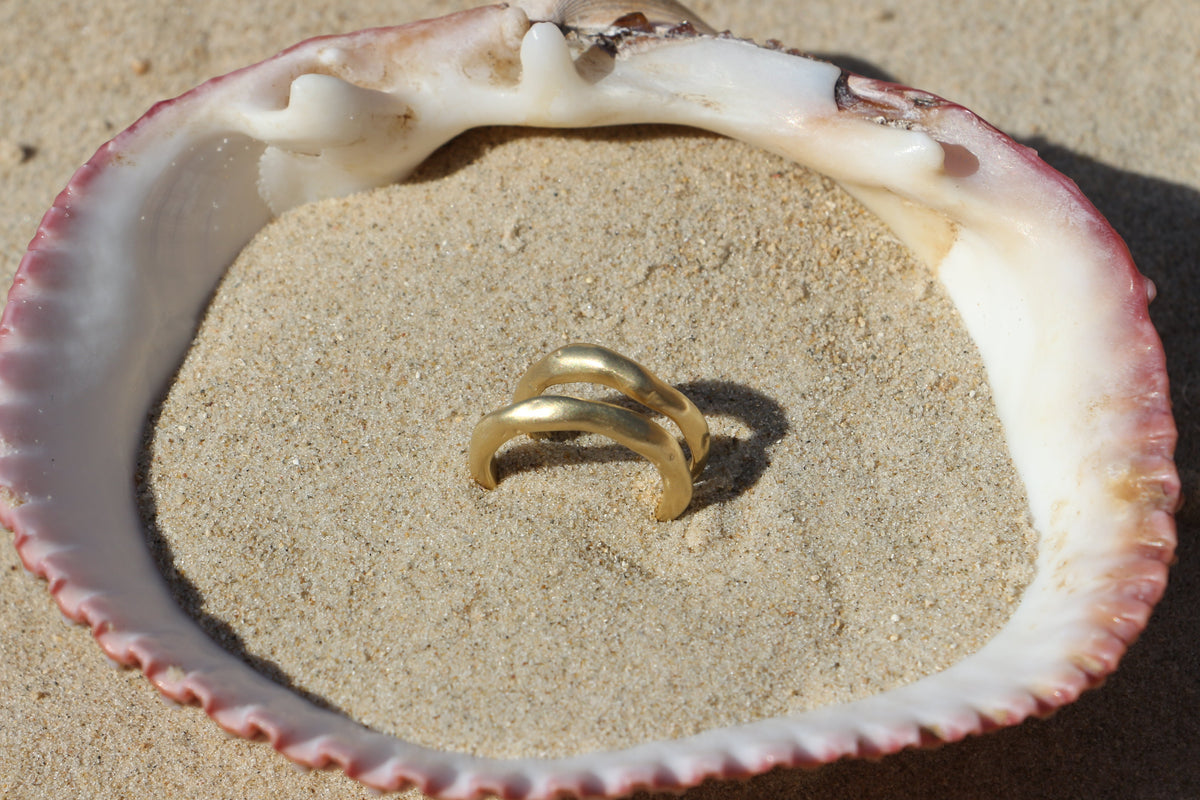 Flow ring small gold
